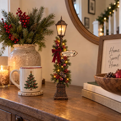 Old Christmas Streetlight – Lighted Tabletop Holiday Decor